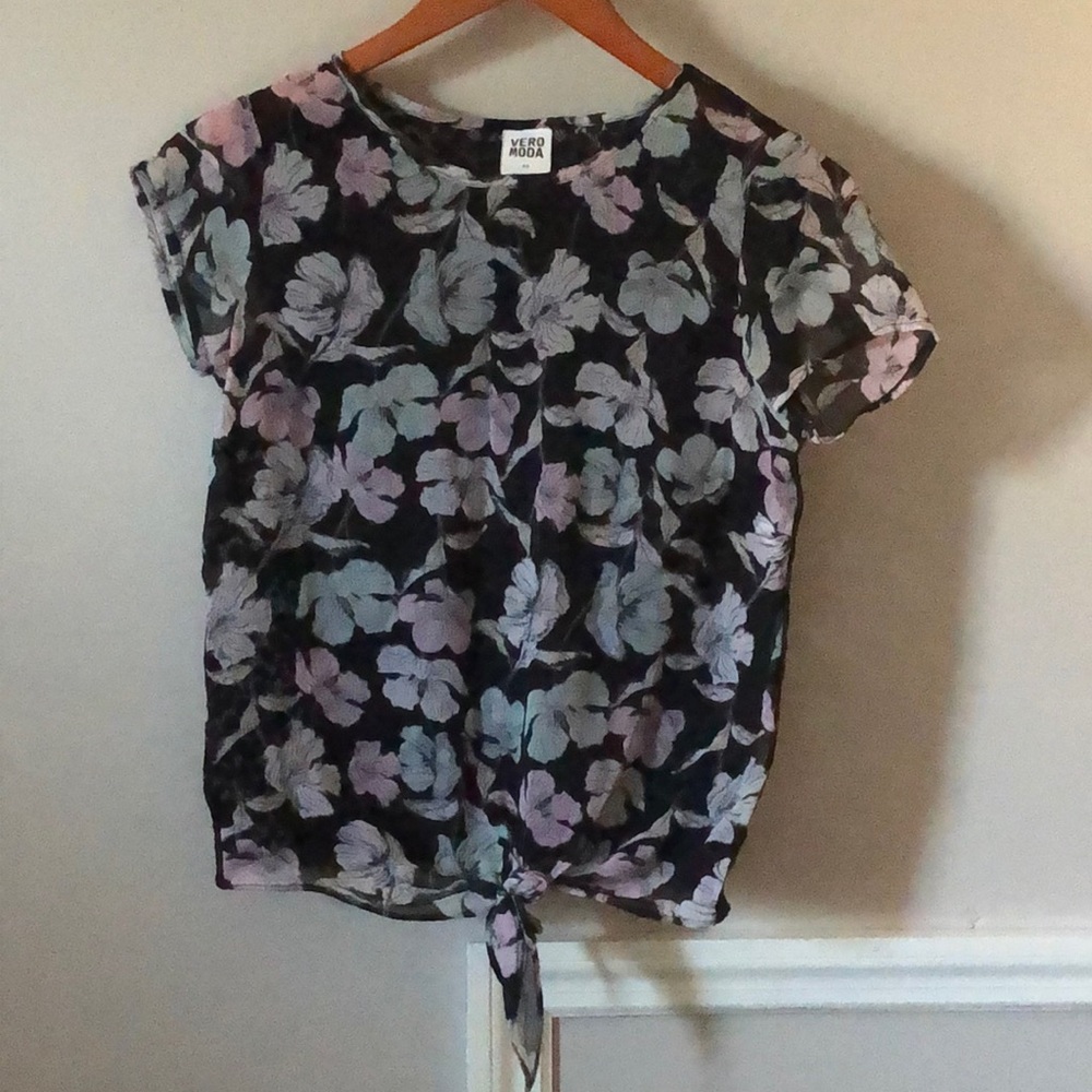 Vero Moda top